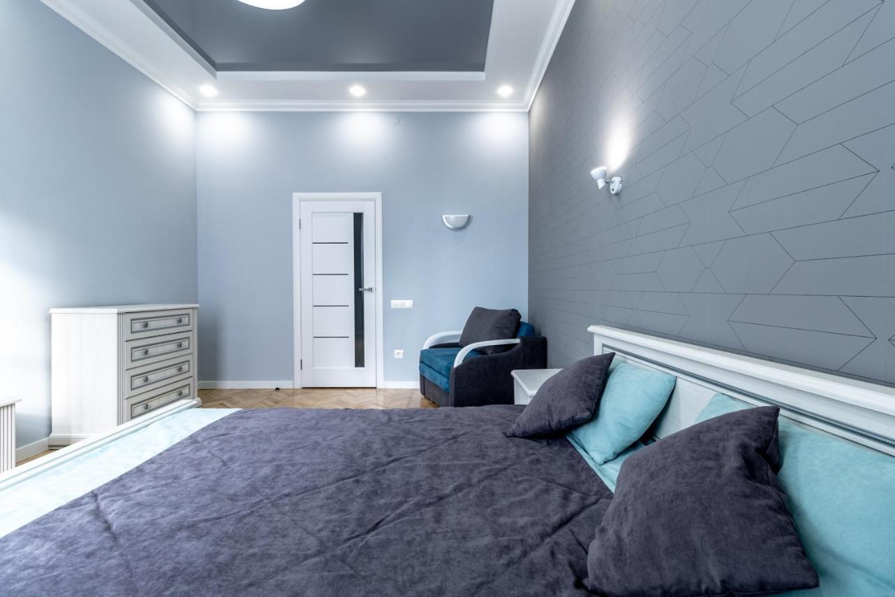 Inshiapartments On Liberty Avenue Львов Экстерьер фото