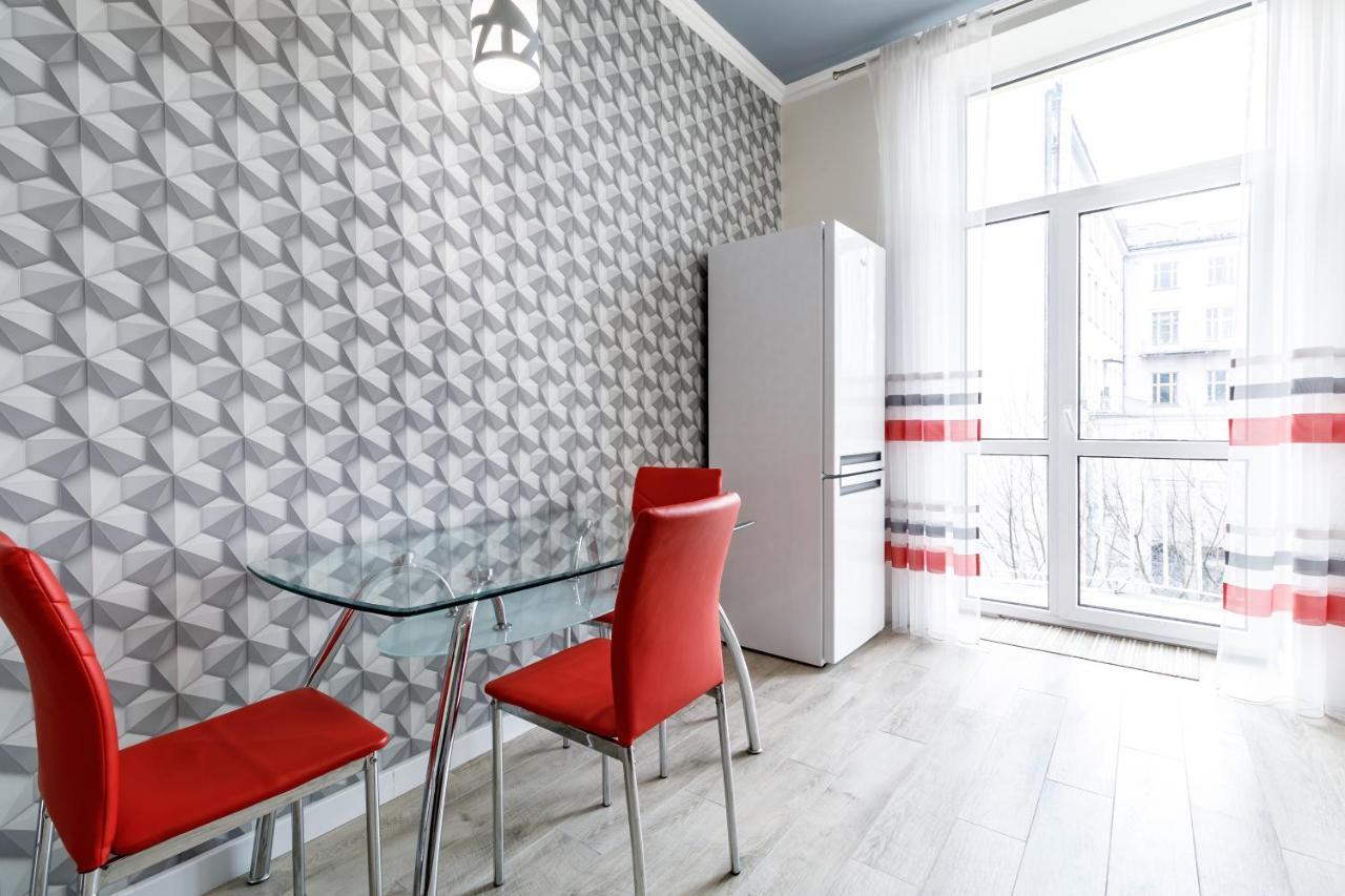 Inshiapartments On Liberty Avenue Львов Экстерьер фото